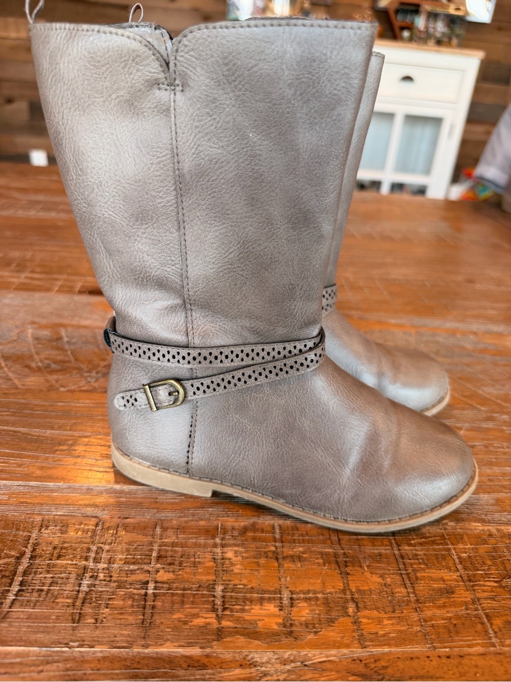 Little girls grey Boots - little girls size 11